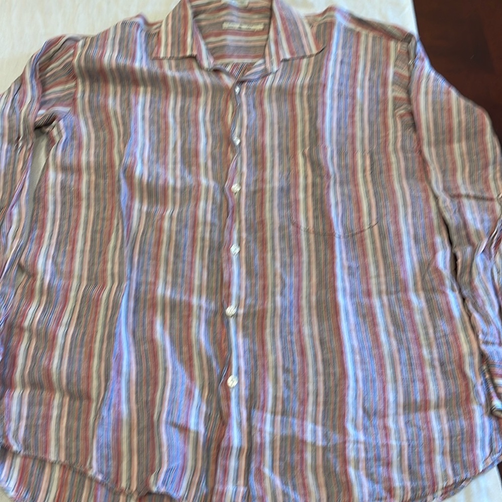 B0620 Linen Button Down Shirt Size Large similar to Frank & Eileee fall